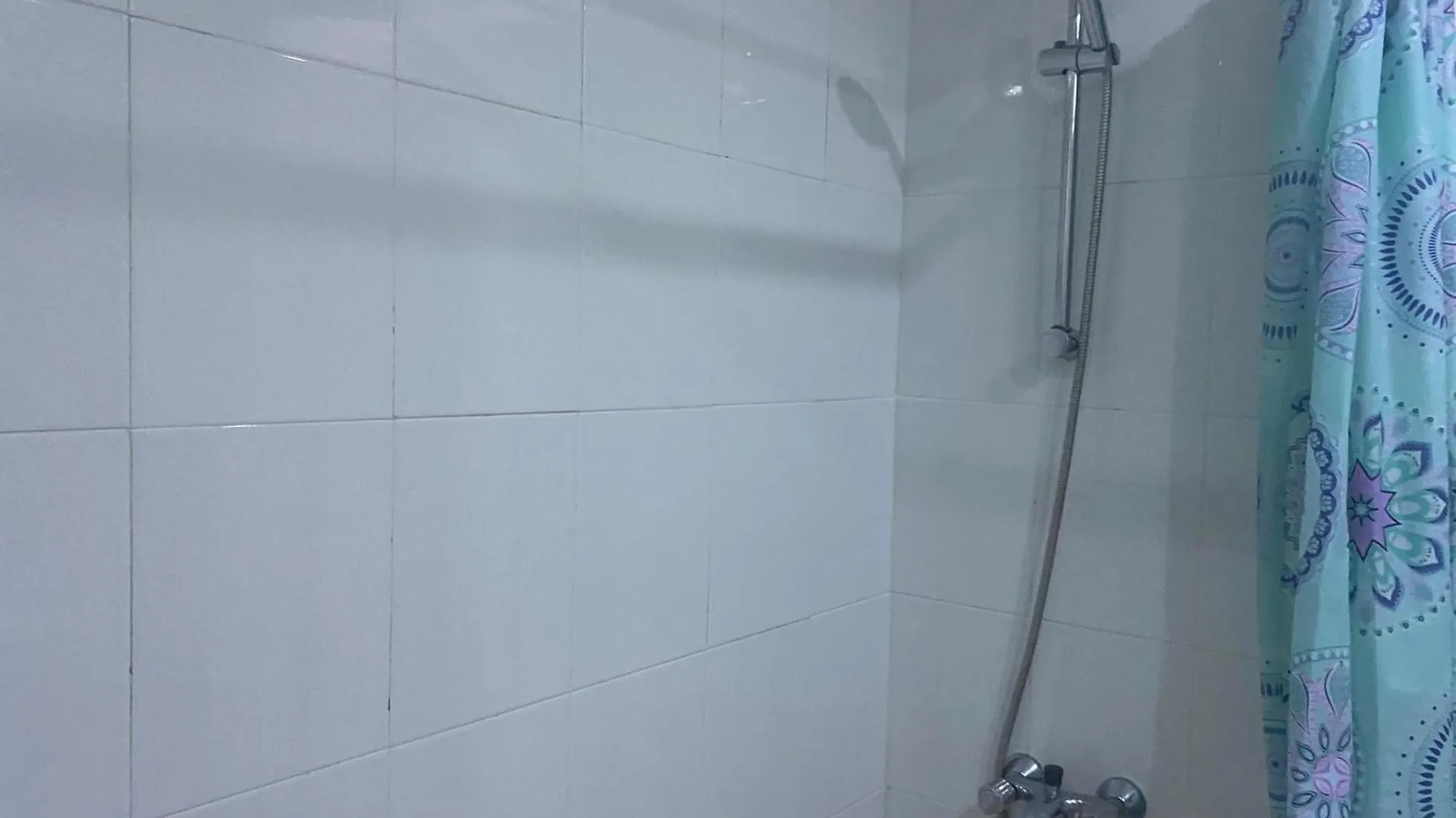 Lovely Two Bedroom Pueblo Evita Benalmádena Apartamento