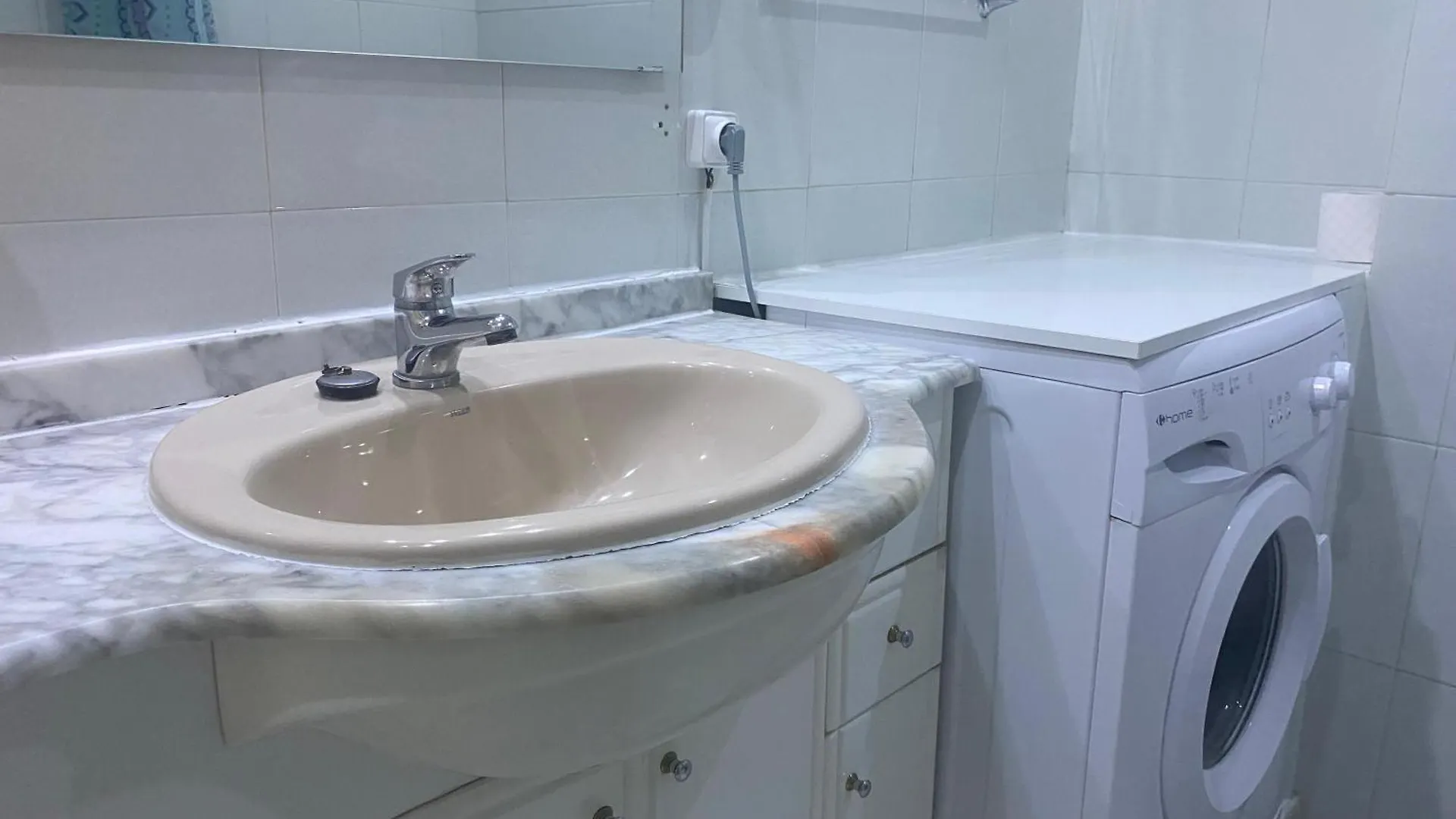 Lovely Two Bedroom Pueblo Evita Benalmádena 0*,  Espagne